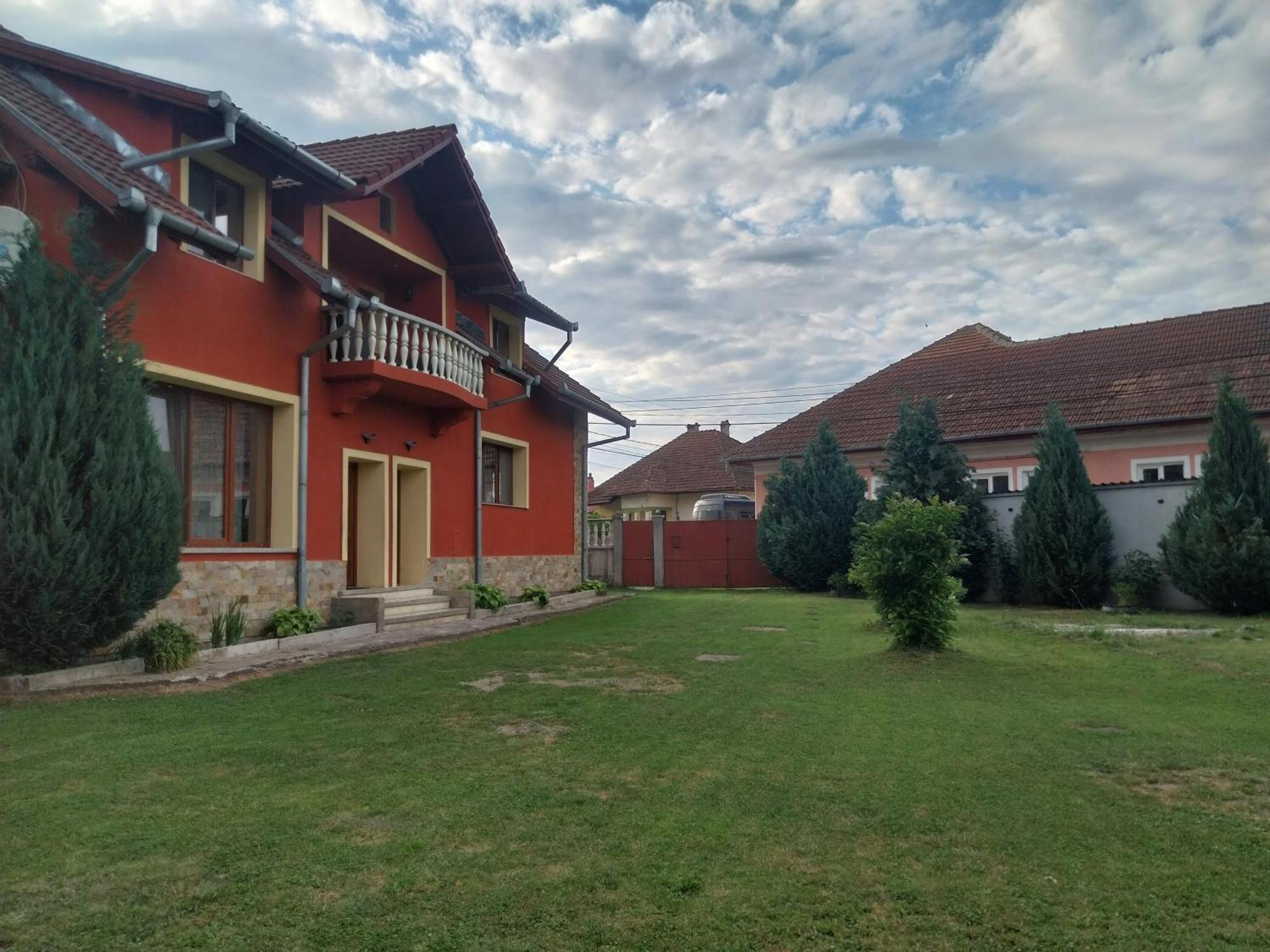Serena House Cartisoara Ngoại thất bức ảnh